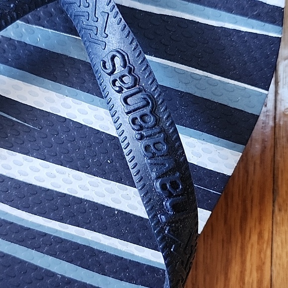 Men's Havaianas Flup Flops in BLUE-NWOT - Picture 3 of 6